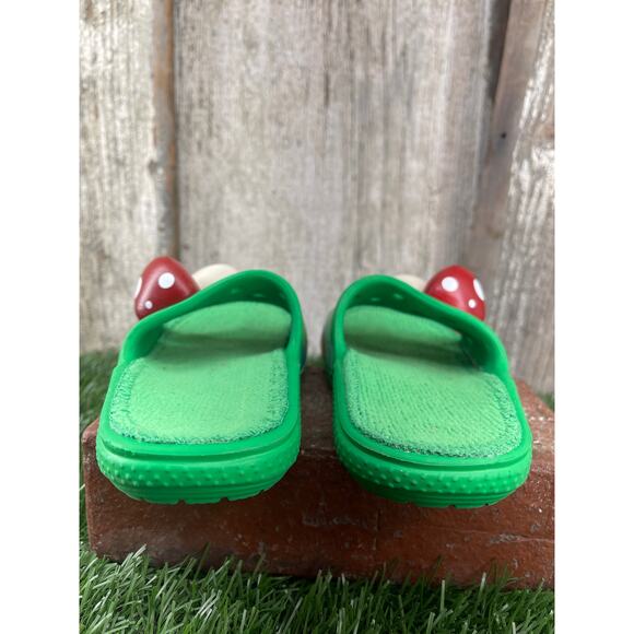 Crocs Kids’ Classic Zen Garden Terry Cloth Green Mushroom Slide Size C11 - Picture 4 of 5
